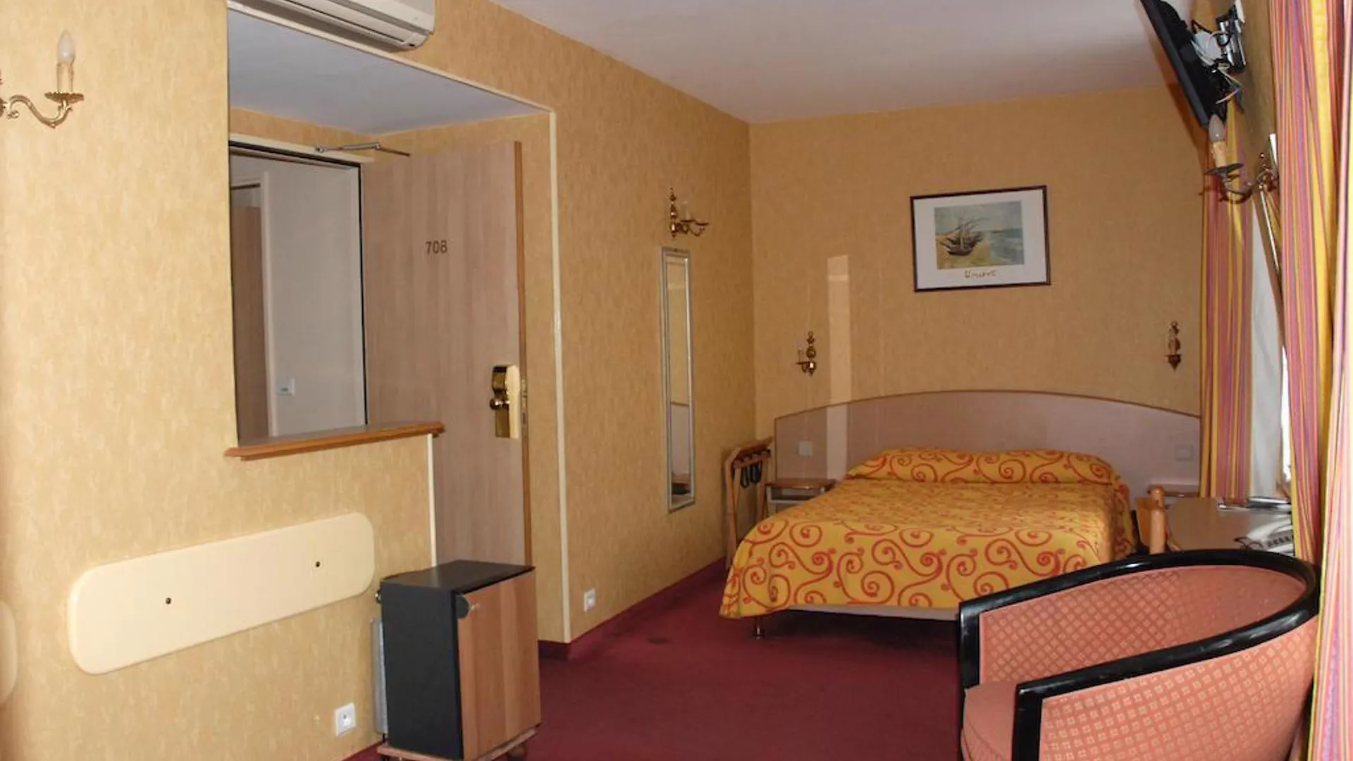 Transcontinental Hotel